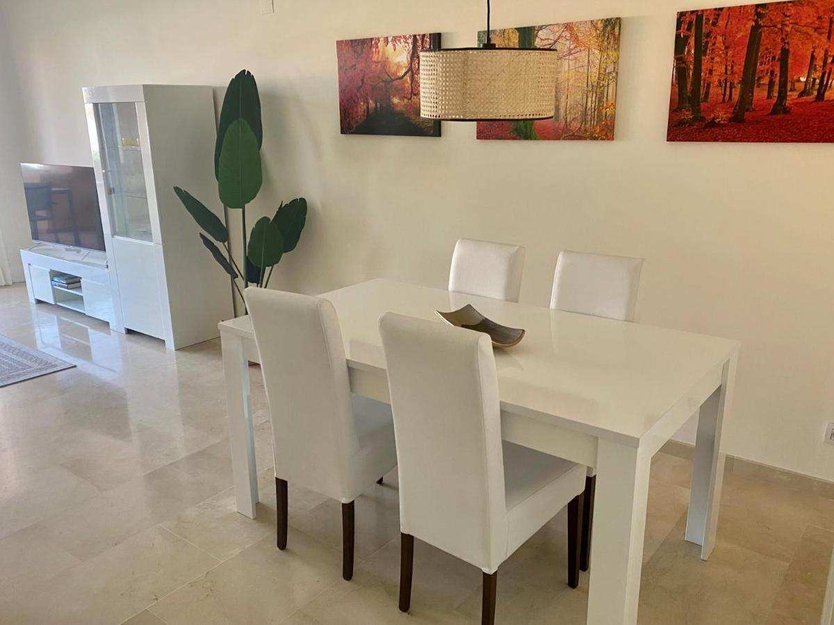 Granados De La Duquesa Appartement *